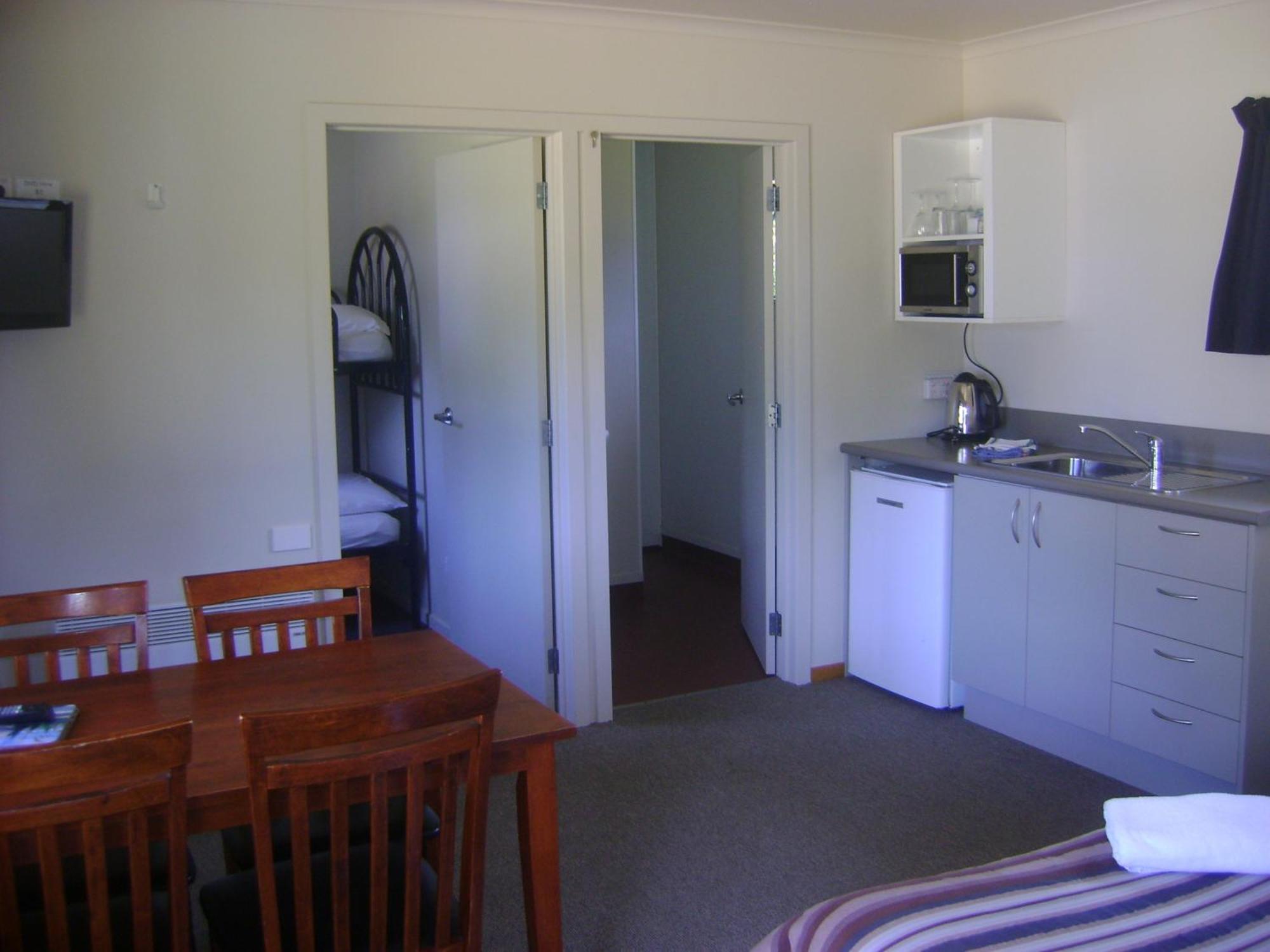 Catlins Newhaven Holiday Park Owaka Rum bild